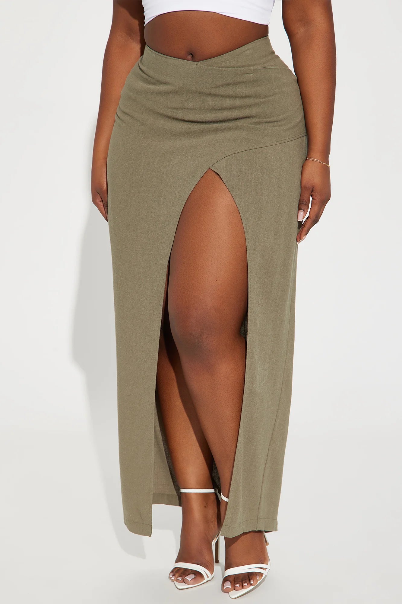 Dezi Linen Slit Maxi Skirt - Olive